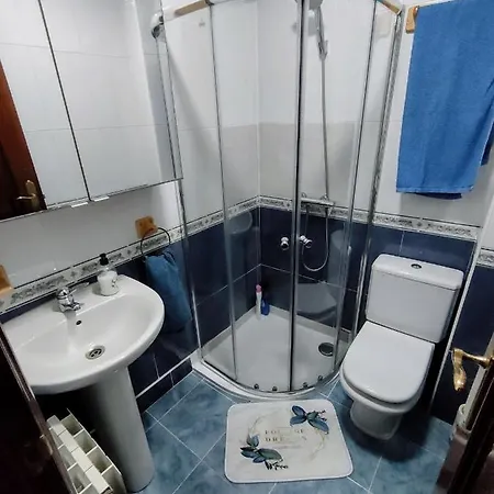 Piso Turistico Con Opcion A Garaje 蒙达卡