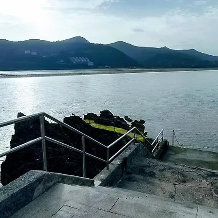 Piso Turistico Con Opcion A Garaje مونداكا